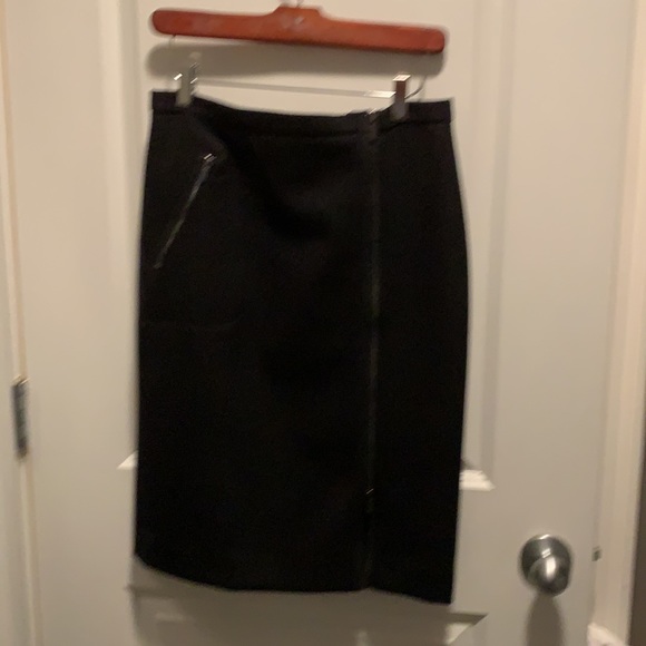 J. Crew Asymmetrical Black Wool Skirt Size 6 - Picture 4 of 5